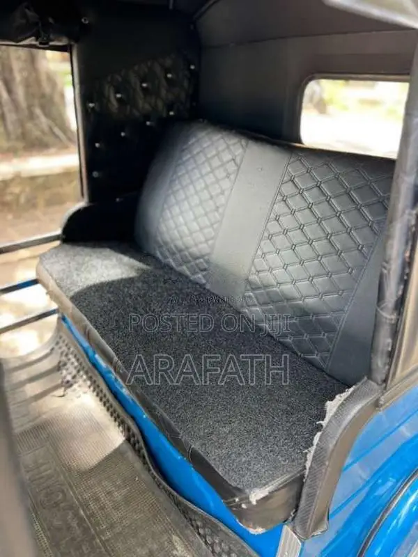 Bajaj RE 4 Stroke 2009 Three Wheel (Used)