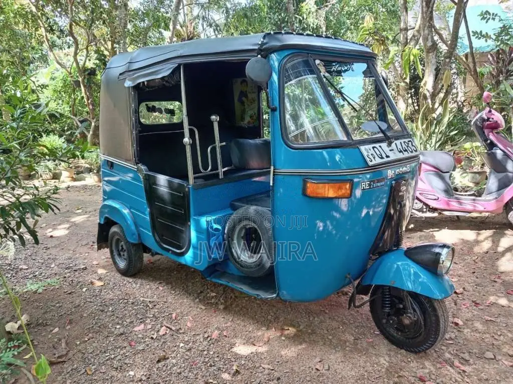 Bajaj 2 Stroke 2006 Three Wheel (Used)