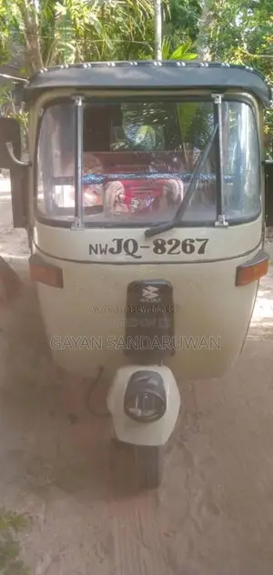 Bajaj 2 Stroke 2004 Three Wheel (Used)