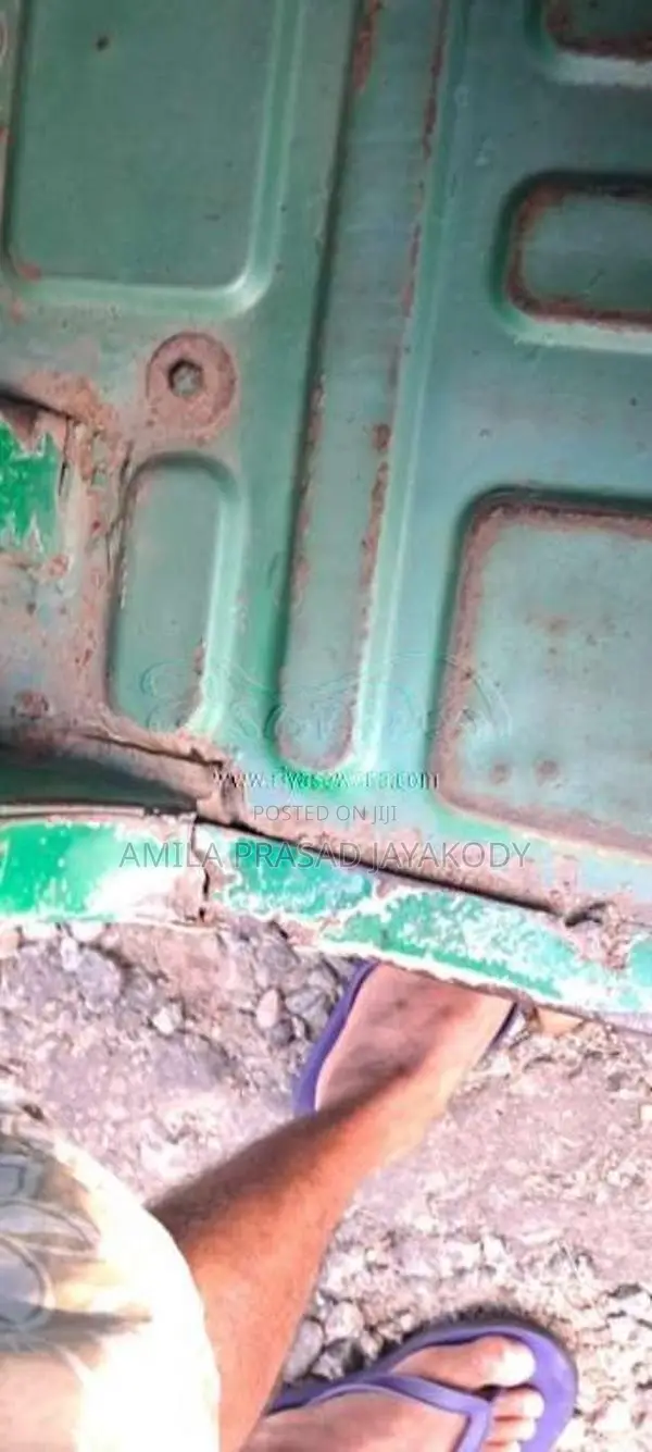 Bajaj 2 Stroke 2004 Three Wheel (Used)