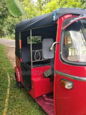 Bajaj 2 Stroke 2000 Three Wheel (Used)
