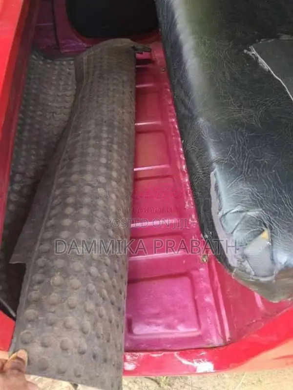 Bajaj 2 Stroke 2000 Three Wheel (Used)