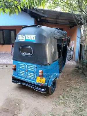 Bajaj RE 2012 Three Wheel (Used)