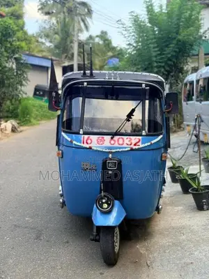Bajaj 2 Stroke 1988 Three Wheel (Used)