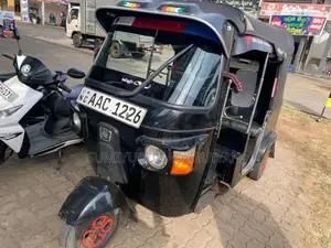 Bajaj RE 205 2012 Three Wheel (Used)