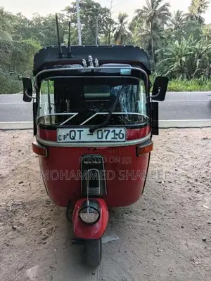 Bajaj RE 2009 Three Wheel (Used)