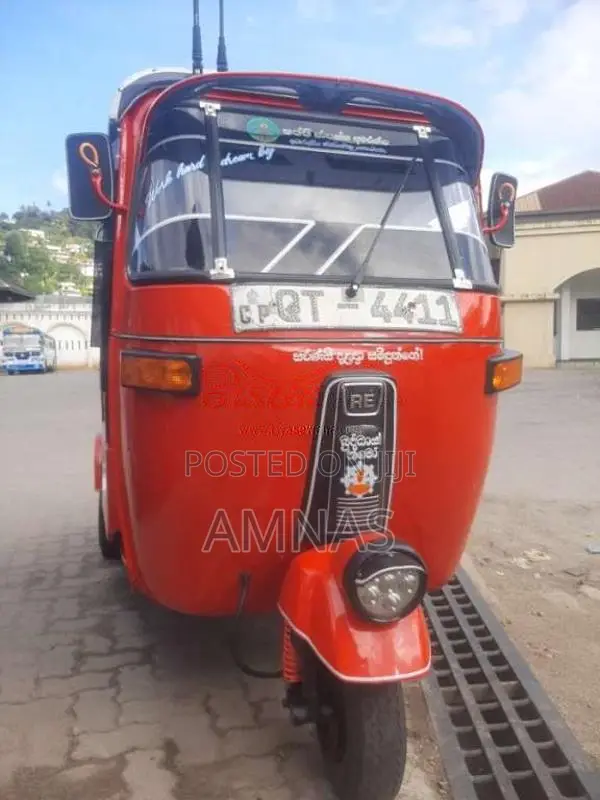 Bajaj 4 Stroke 2009 Three Wheel (Used)