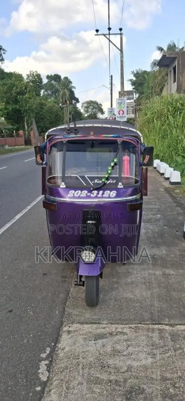 Bajaj RE 1995 Three Wheel (Used)