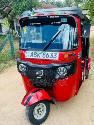 Bajaj 4 Stroke 2016 Three Wheel (Used)
