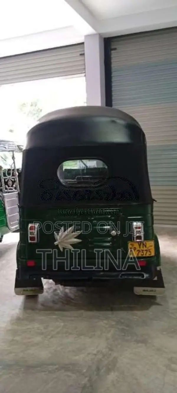 Bajaj 4 Stroke 2012 Three Wheel (Used)