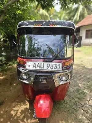 Bajaj RE 205 2014 Three Wheel (Used)