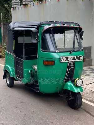 Bajaj 2 Stroke 2006 Three Wheel (Used)