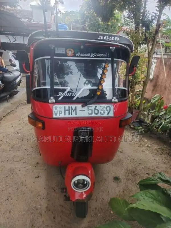 Bajaj RE 2 Stroke 2004 Three Wheel (Used)