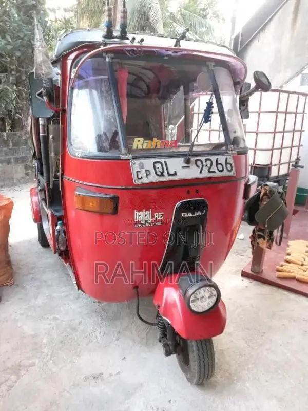 Bajaj 4 Stroke 2009 Three Wheel (Used)