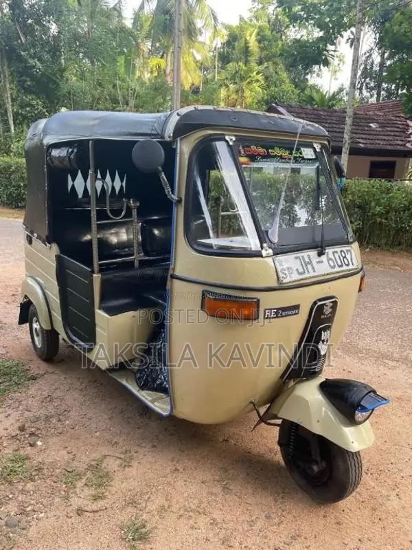 Bajaj 2 stroke 2004 Three Wheel (Used)