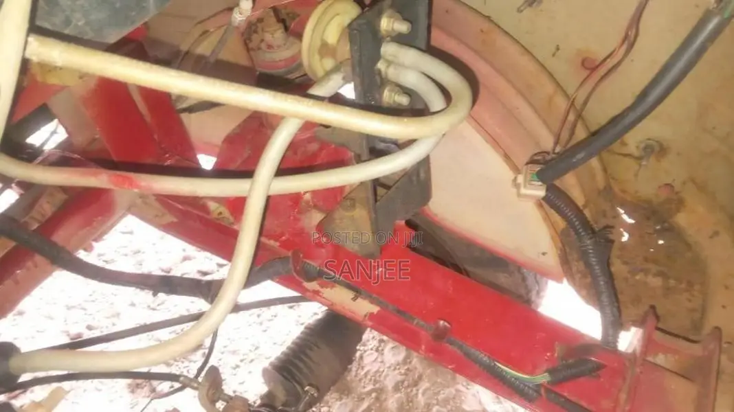 Bajaj 4 stroke 2010 Three Wheel (Used)
