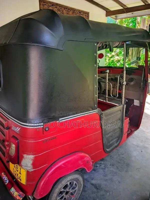 Bajaj RE 2015 Three Wheel (Used)