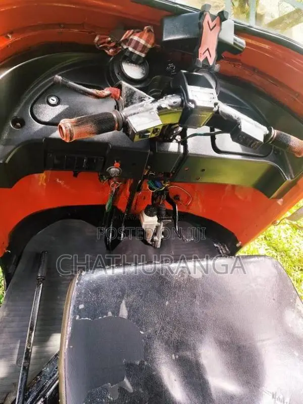 Bajaj 4 stroke 2012 Three Wheel (Used)