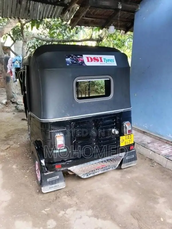 Bajaj RE 2012 Three Wheel (Used)