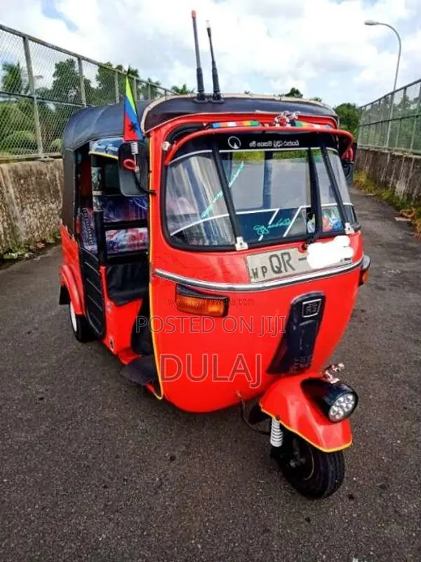 Bajaj 4 Stroke 2008 Three Wheel (Used)