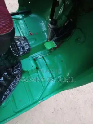 Bajaj 2 Stroke 2004 Three Wheel (Used)