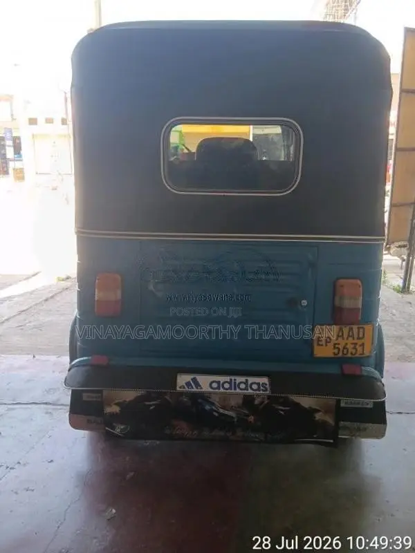 Bajaj RE 2012 Three Wheel (Used)