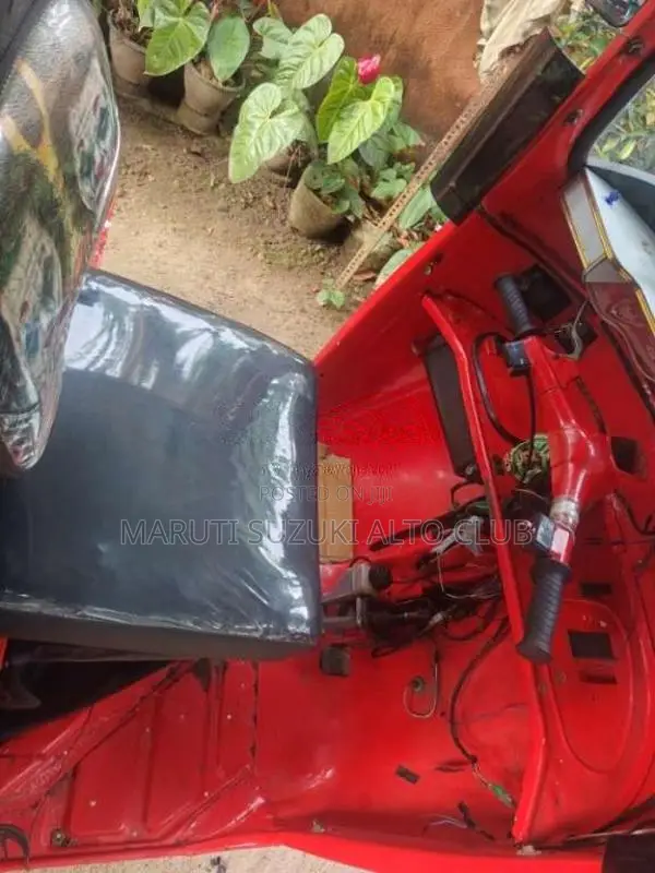 Bajaj RE 2 Stroke 2004 Three Wheel (Used)