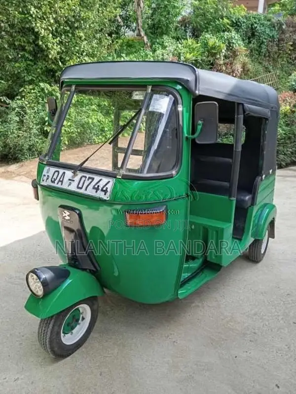 Bajaj 2 Stroke 2006 Three Wheel (Used)