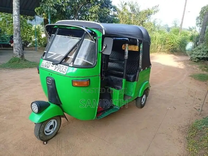 Bajaj 2 Stroke 2006 Three Wheel (Used)