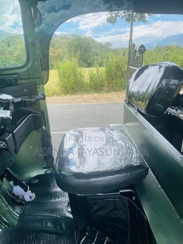 Bajaj Re 2015 Three Wheel (Used)