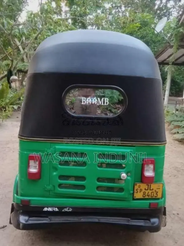 Bajaj 2 Stroke 2004 Three Wheel (Used)
