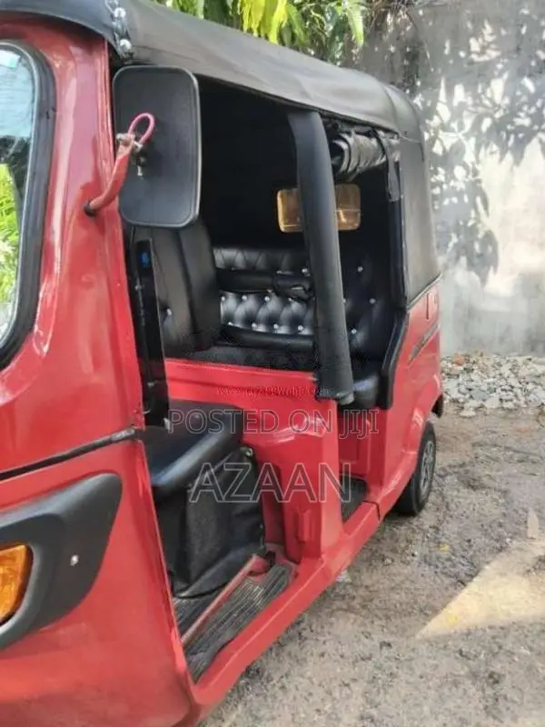 TVS King 2013 Three Wheel (Used)