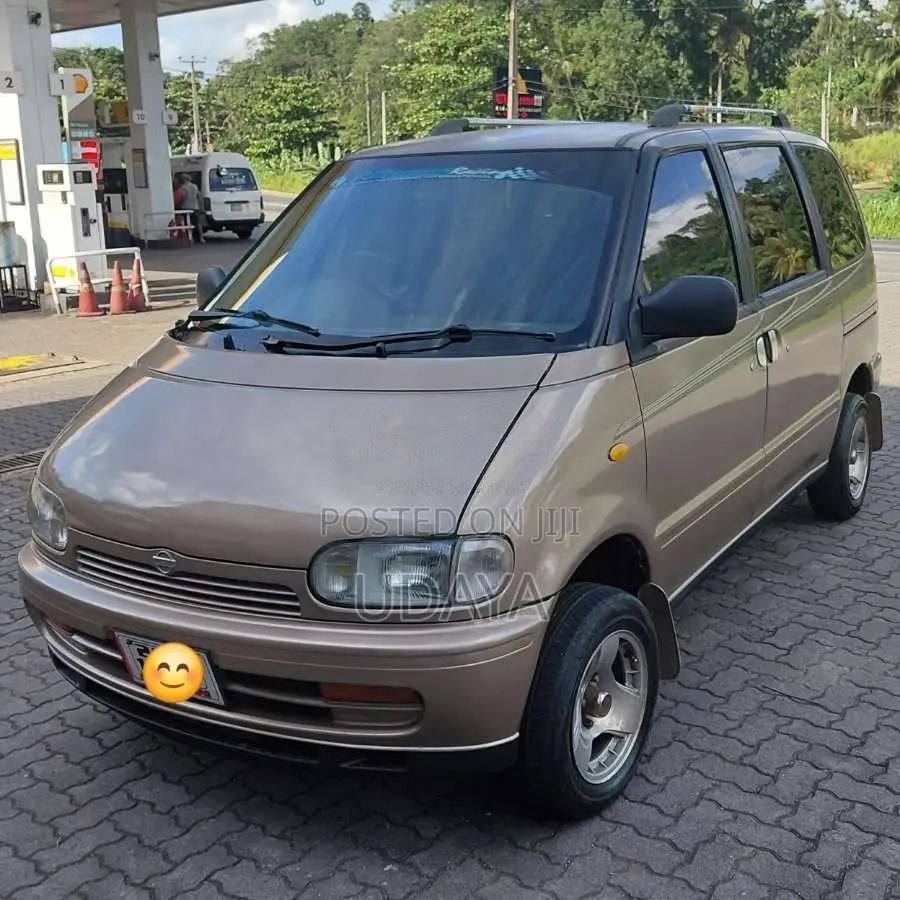 Nissan Serena Fx 1993 Van (Used)
