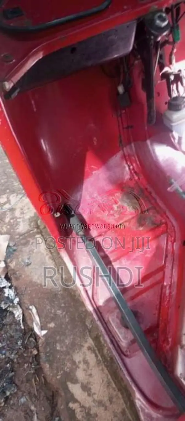 Bajaj 2 Stroke 2004 Three Wheel (Used)