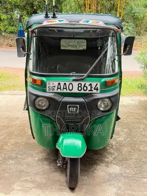 Bajaj 4 Stroke 2014 Three Wheel (Used)
