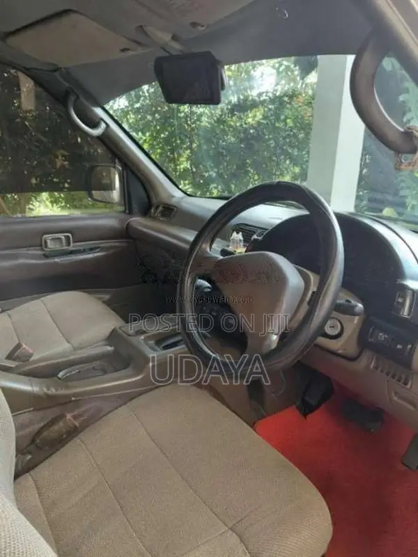 Nissan Serena Fx 1993 Van (Used)
