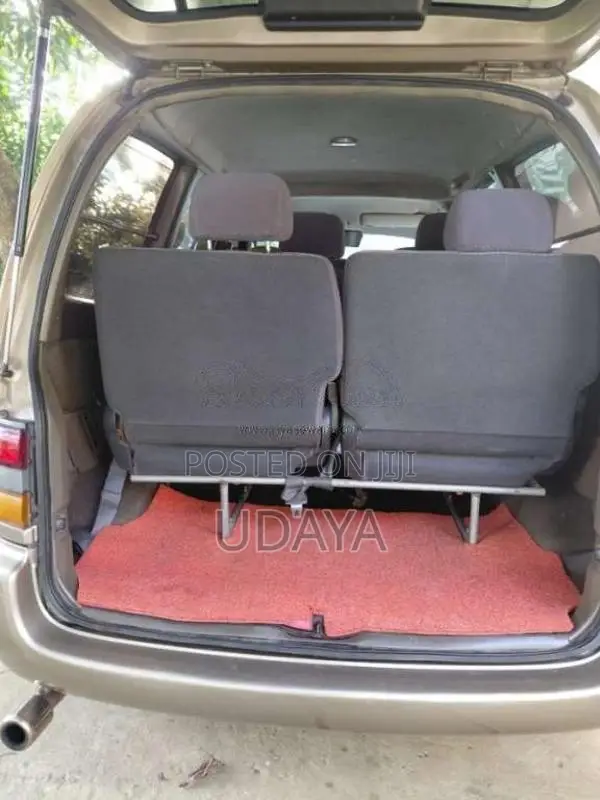 Nissan Serena Fx 1993 Van (Used)