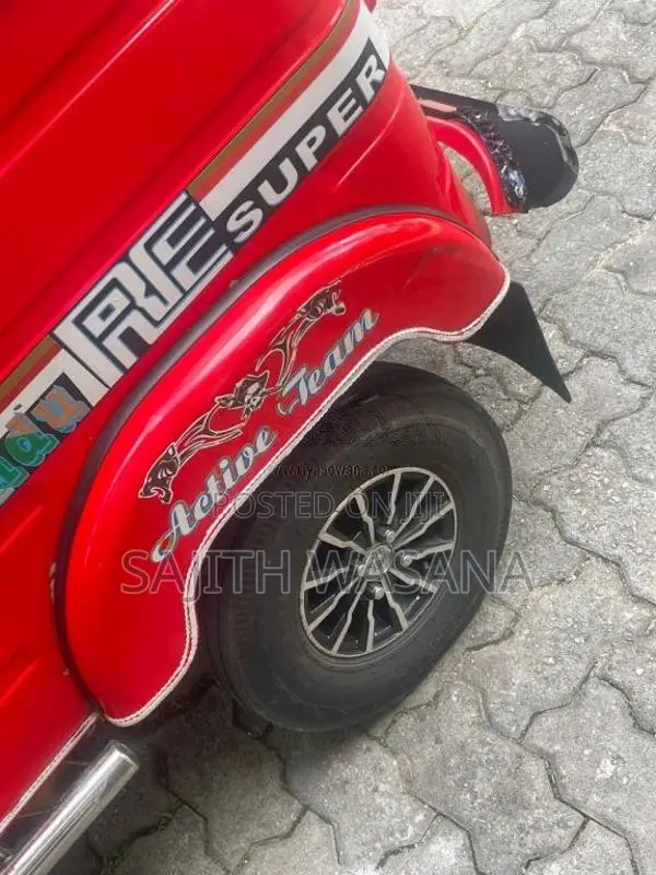 Bajaj 4 stroke 2013 Three Wheel (Used)