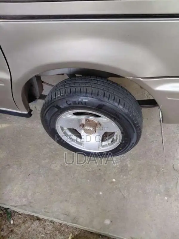 Nissan Serena Fx 1993 Van (Used)
