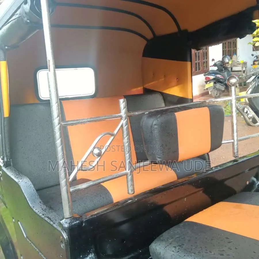 TVS King 2011 Three Wheel (Used)