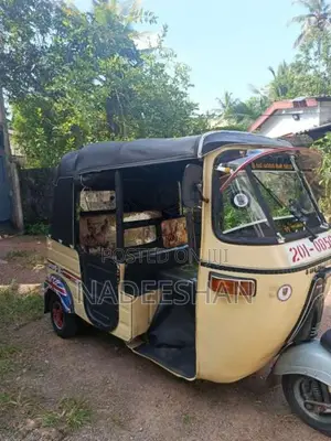 Bajaj RE 2 Stroke 1996 Three Wheel (Used)