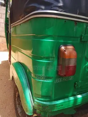 Bajaj RE 205 2012 Three Wheel (Used)