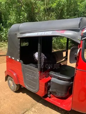 Bajaj RE 4 Stroke 2017 Three Wheel (Used)
