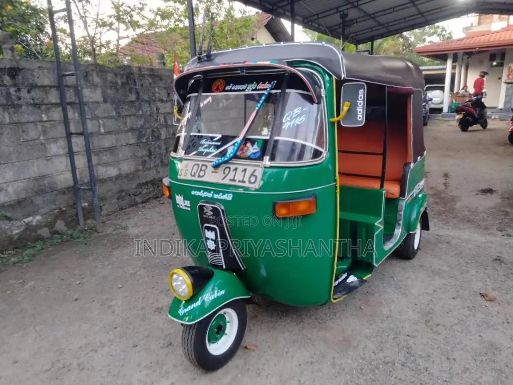 Bajaj 2 stroke 2006 Three Wheel (Used)