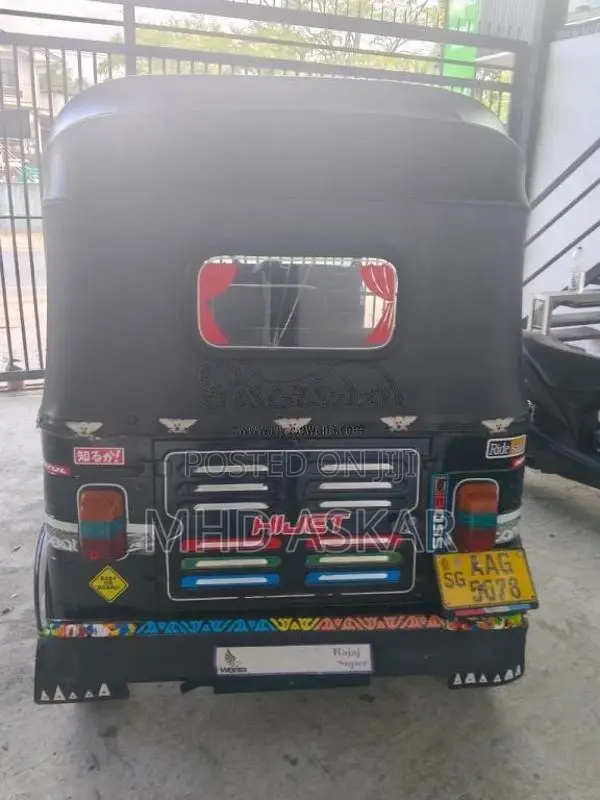 Bajaj RE 4 Stroke 2013 Three Wheel (Used)
