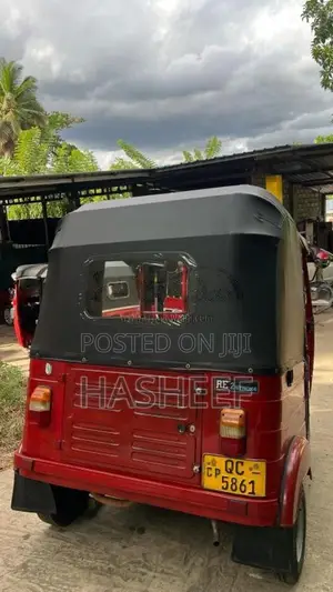 Bajaj 2 Stroke 2005 Three Wheel (Used)