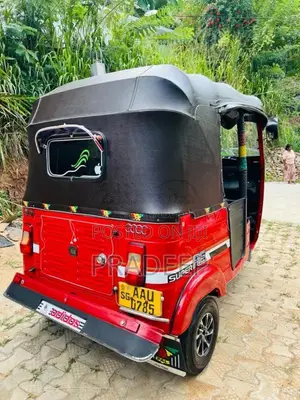 Bajaj Re 2014 Three Wheel (Used)