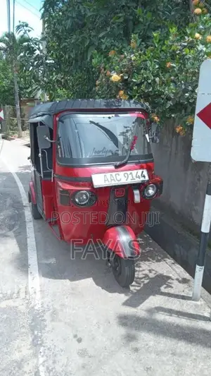 Bajaj RE 2012 Three Wheel (Used)