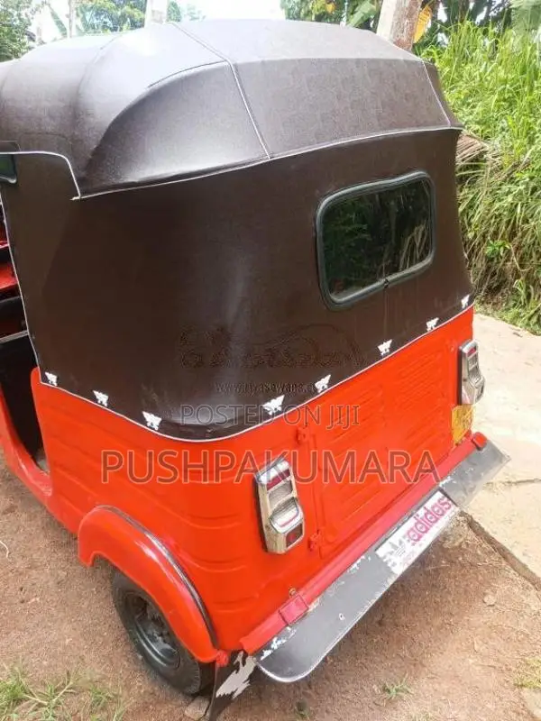 Bajaj RE 2004 Three Wheel (Used)