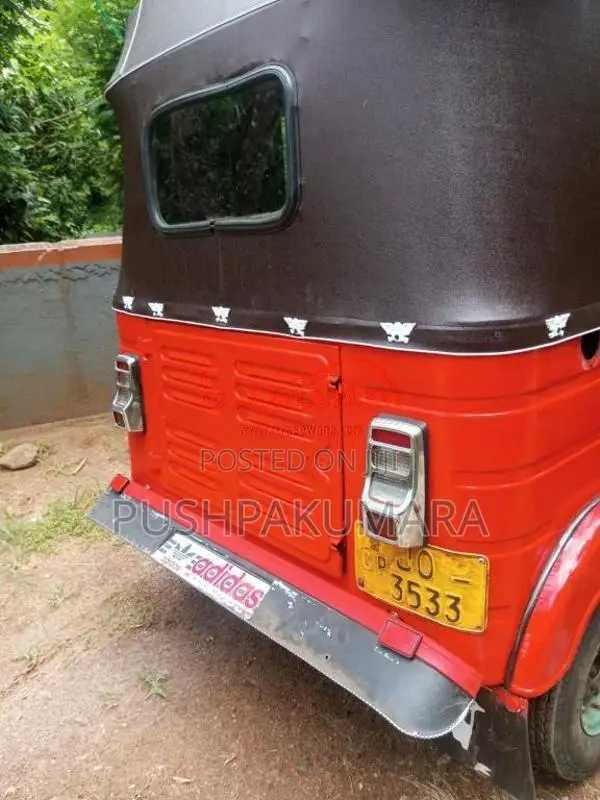 Bajaj RE 2004 Three Wheel (Used)